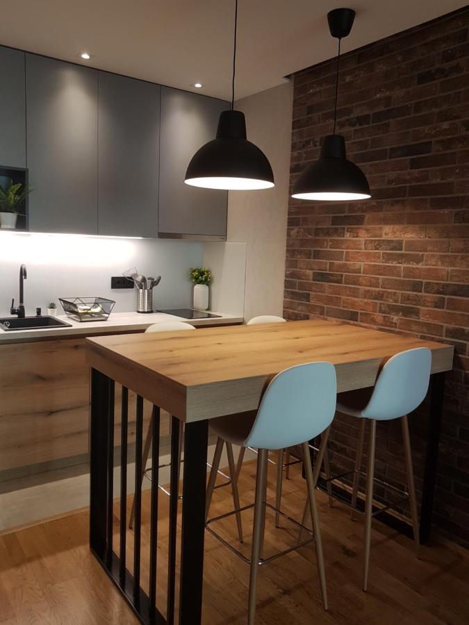 Tesla 3 Apartment Нови-Сад Экстерьер фото